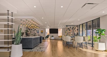 B&B Hotel Orlando International Drive Near Universal - Newly Renovated!