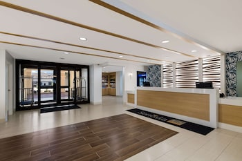 Lobby at Sonesta ES Suites Orlando - International Drive