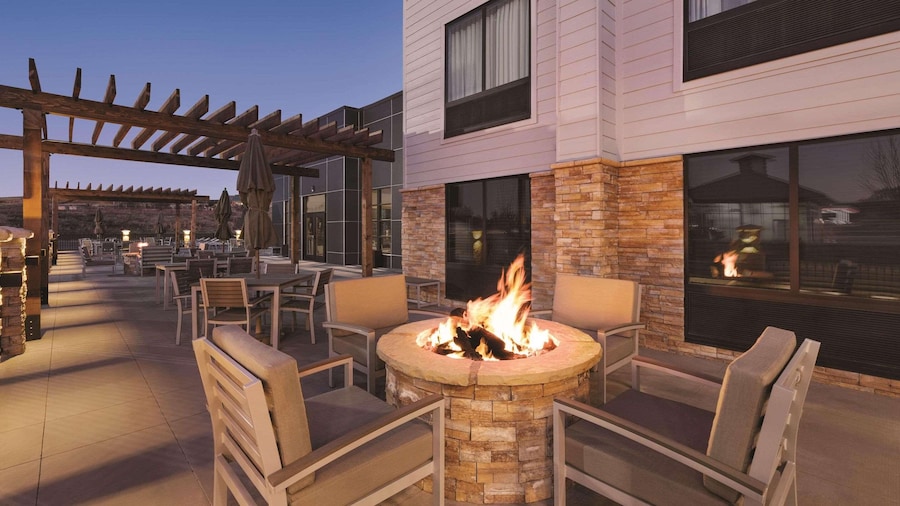 Country Inn & Suites by Radisson, Sevierville Kodak, TN