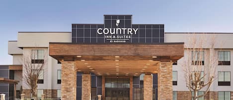 المنشأة من الخارج