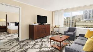 Suite, 1 Bedroom, City View | Egyptian cotton sheets, premium bedding, down comforters, pillowtop beds