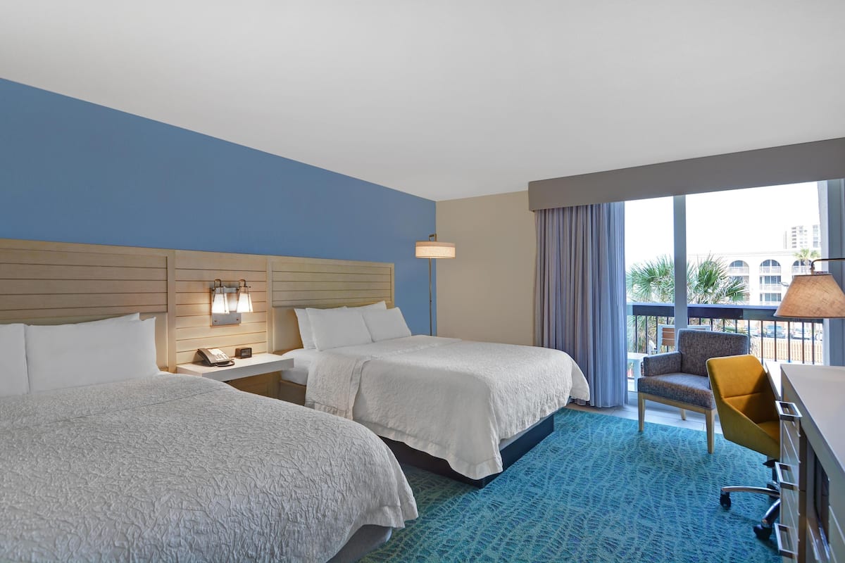 Chambre Standard, 2 grands lits (No View) | Literie de qualité supérieure, coffres-forts dans les chambres