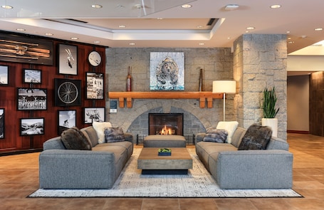 Lobby. Crystal Lodge
