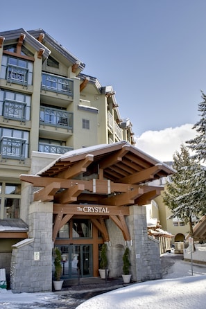 Front of property - Crystal Lodge (Whistler)