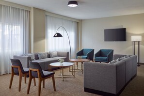 Premium bedding, pillow-top beds, in-room safe, desk