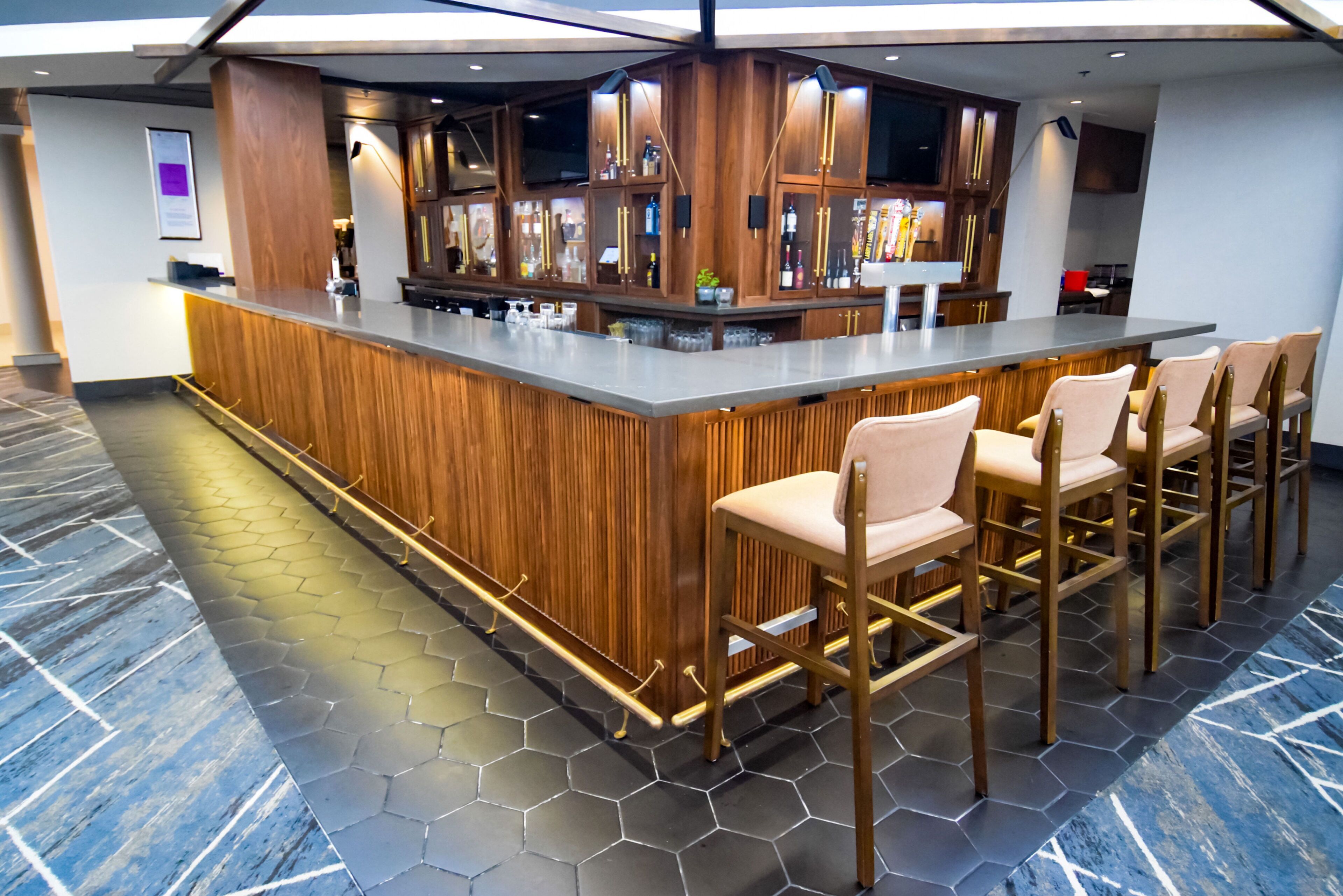 breakfast, lunch and dinner served