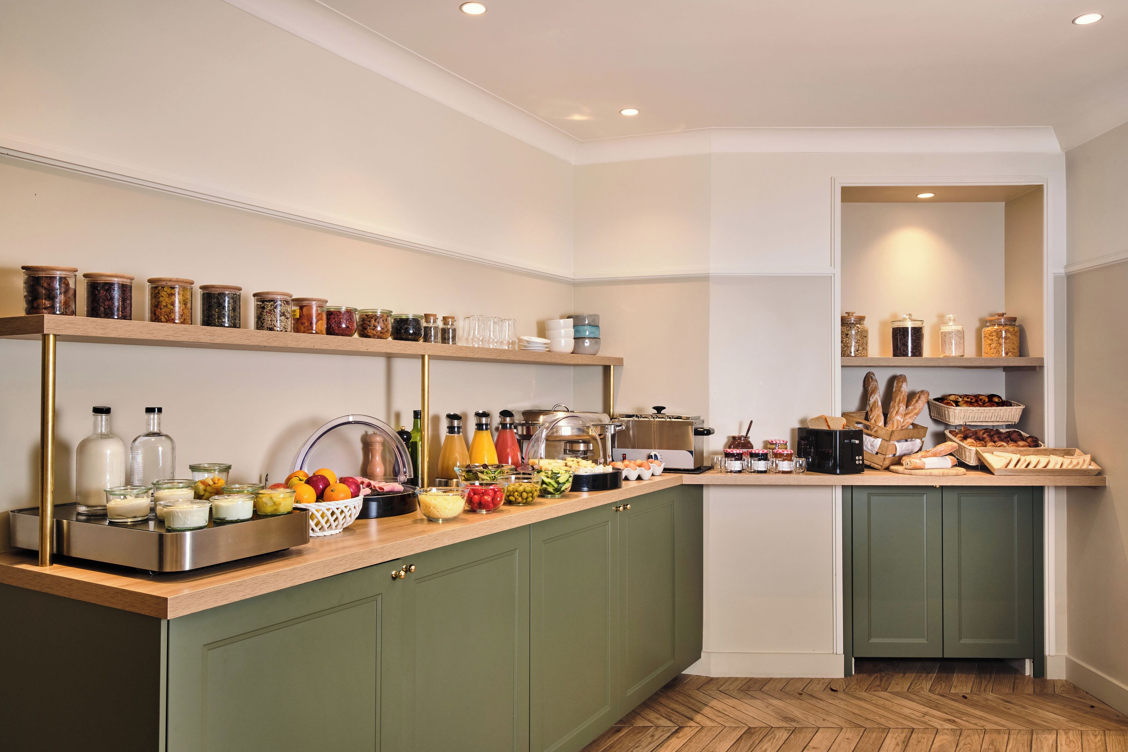 daily buffet breakfast (eur 14 per person)