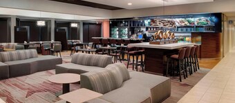 Courtyard by Marriott Savannah Midtown