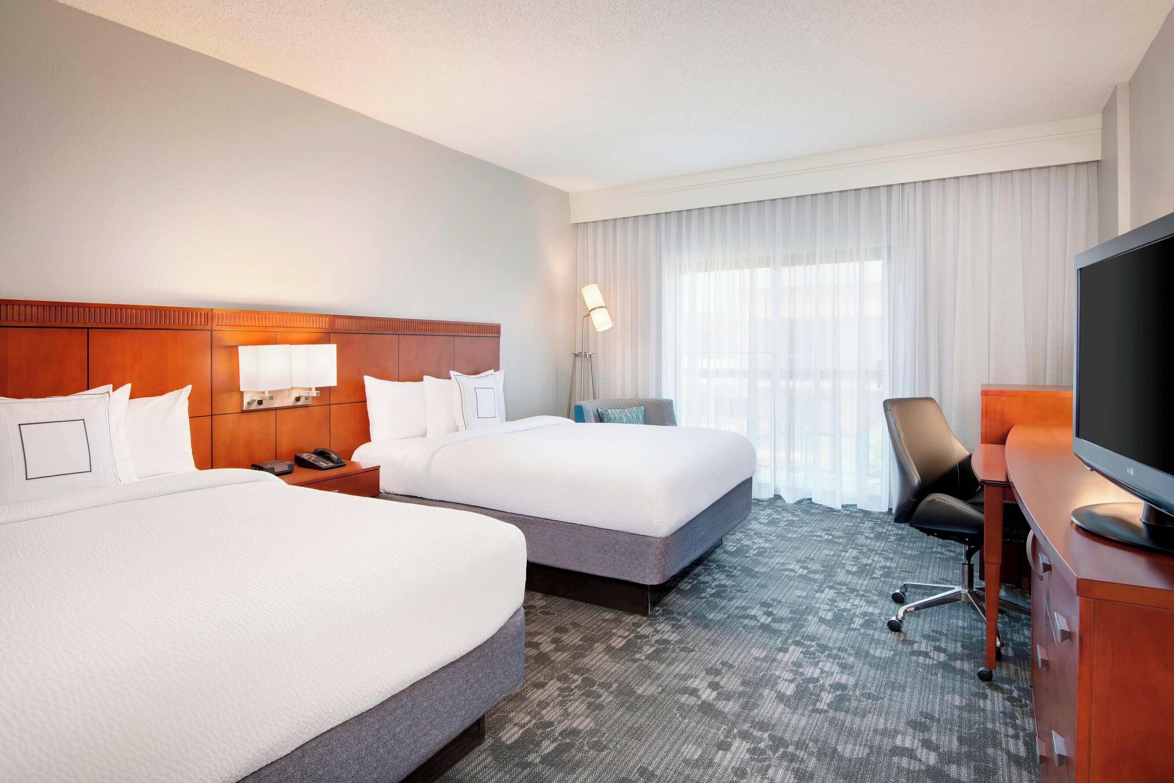 Photo - Courtyard by Marriott Savannah Midtown