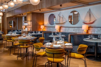 Seafood at 21c Museum Hotel Chicago