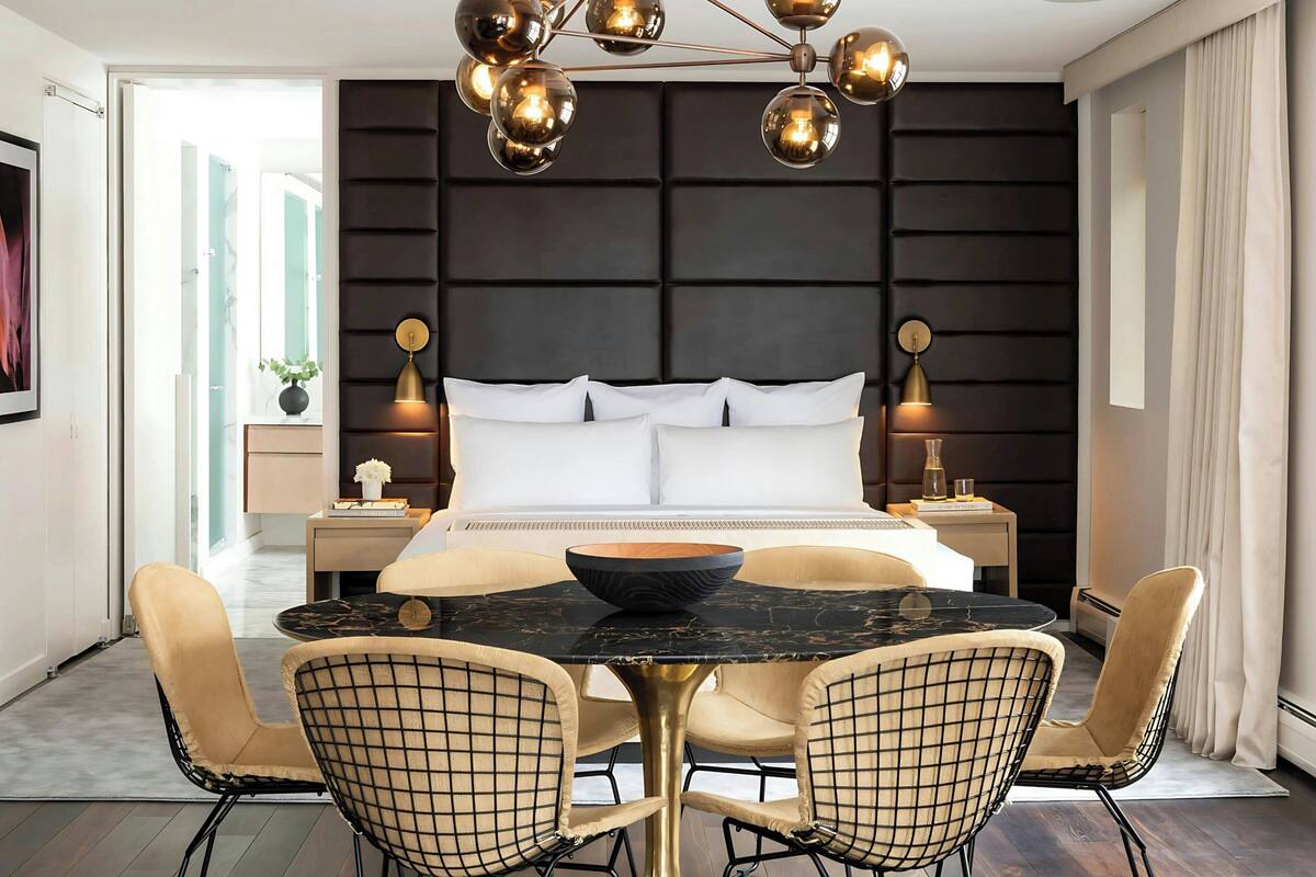 Presidential Suite, 1 Bedroom, Non Smoking | Premium bedding, in-room safe, desk, blackout drapes