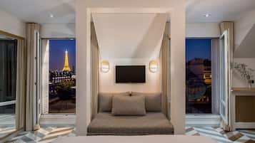 Suite | Minibar, caja de seguridad en la habitación y muebles diferentes