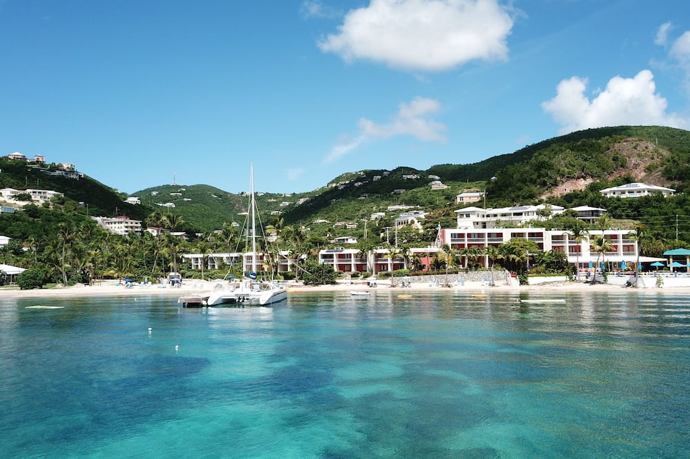 Bolongo Bay Beach Resort