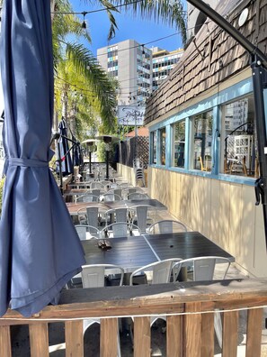 Frühstück, Mittagessen und Abendessen