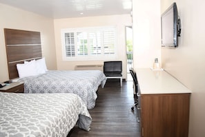Tabla de planchar con plancha, camas extra, wifi gratis y ropa de cama 