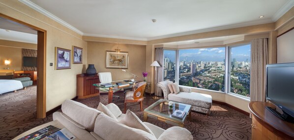 Suite Executive, 1 letto king, accesso al Club Lounge | Minibar, una cassaforte in camera, ferro/asse da stiro