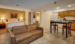 2 bedrooms, premium bedding, pillowtop beds, desk