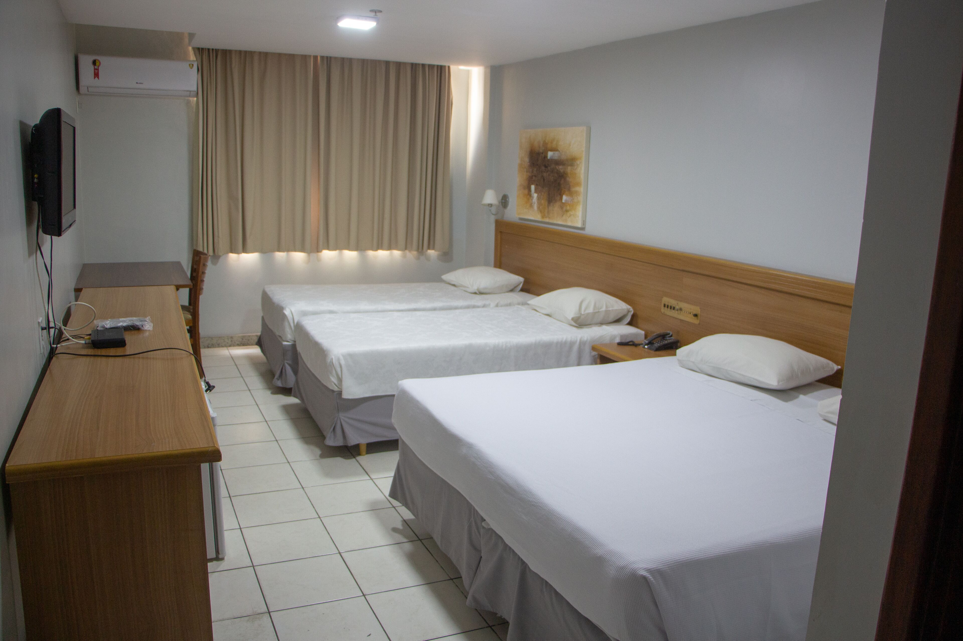 Minibar, in-room safe, free WiFi, bed sheets