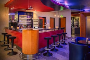 Bar (in der Unterkunft)