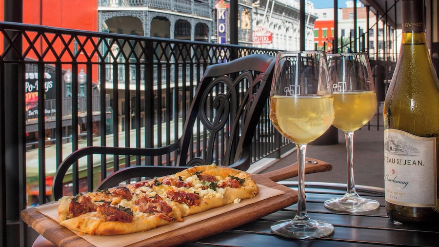 Courtyard by Marriott New Orleans Near the French Quarter