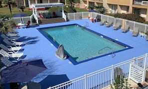 Piscina externa sazonal