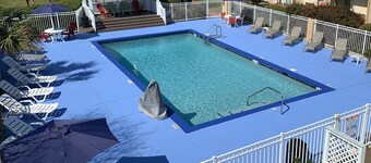 Quality Inn & Suites Pensacola Bayview
