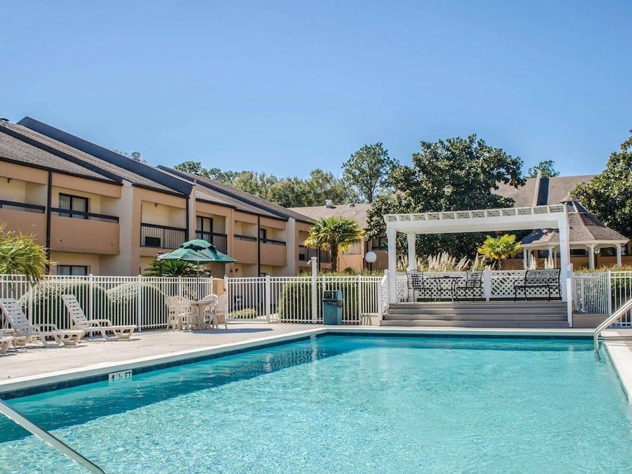 Seasonal outdoor pool