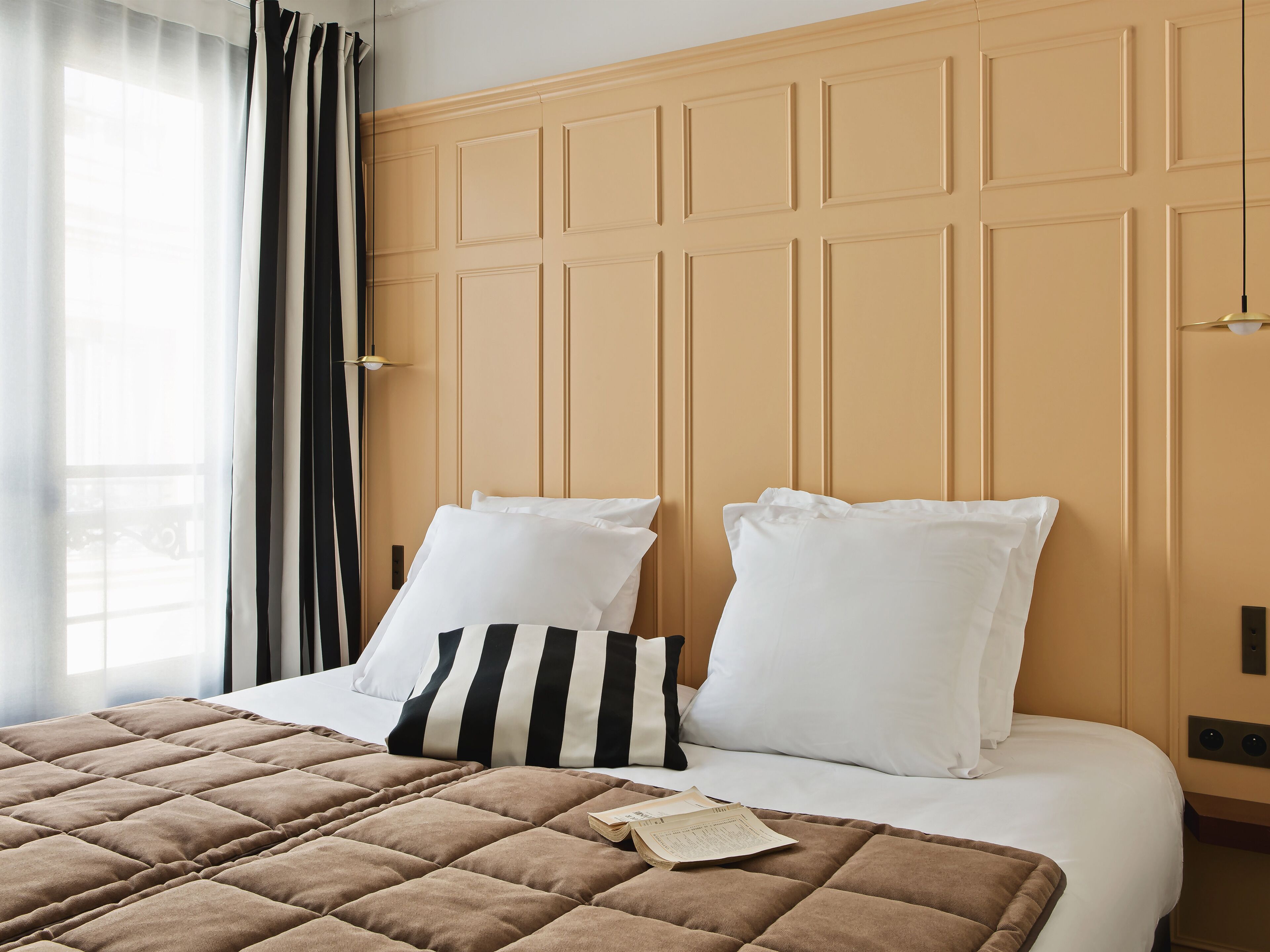 junior suite | down duvets, in-room safe, desk, soundproofing