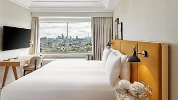 Suite, accÚs au salon club (Boutique) | Literie de qualité supérieure, coffres-forts dans les chambres, bureau