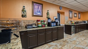Bao gồm bữa sáng buffet hàng ngày