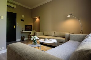 Studio Suite | 1 bedroom, premium bedding, down comforters, pillowtop beds