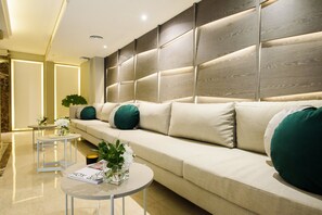 Sala de estar en el lobby