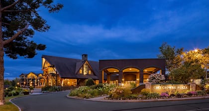 Crowne Plaza Lake Placid by IHG