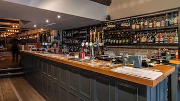 Bar (en la propiedad)