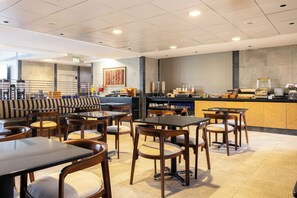 รวมอาหารเช้าแบบบุฟเฟ่ต์ ทุกวัน