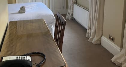 Cranley Hotel London