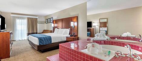 Chambre Deluxe, 1 très grand lit et 1 canapé-lit, non-fumeur, bain à remous