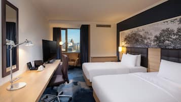 Hochwertige Bettwaren, Daunenbettdecken, Minibar, Zimmersafe