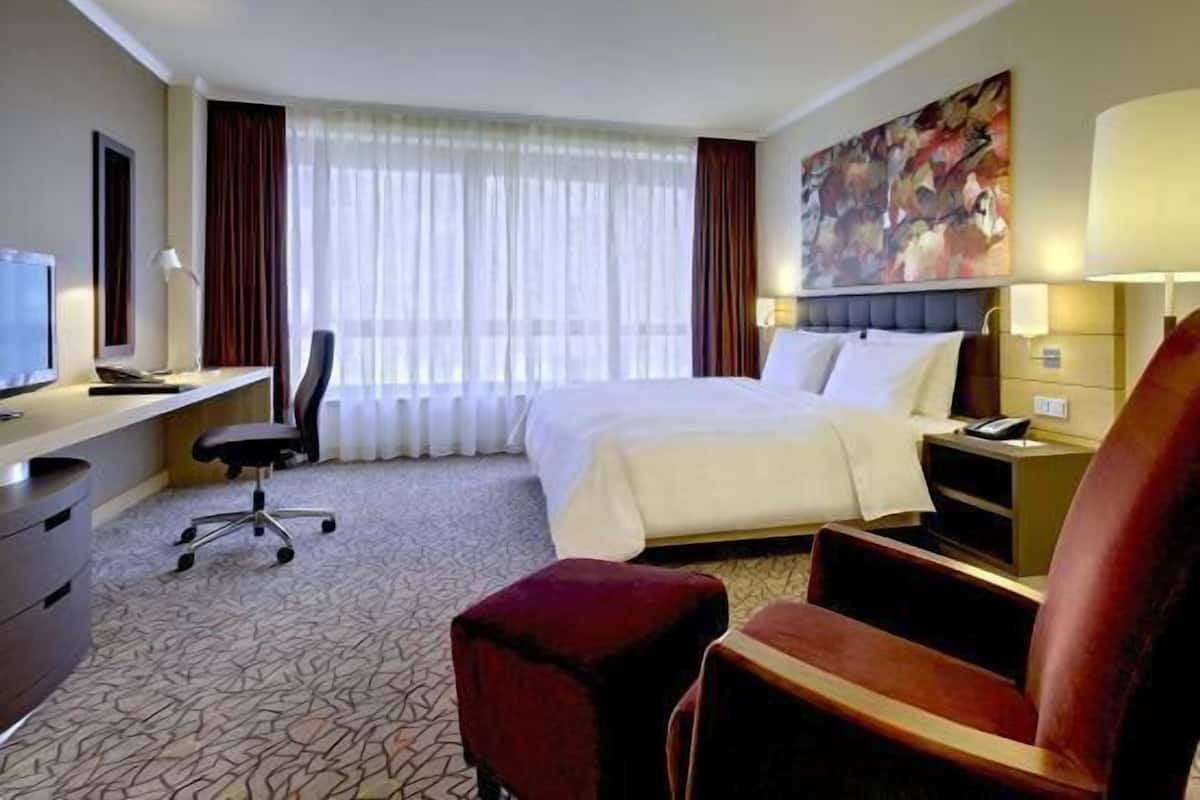 Ropa de cama de alta calidad, edredón y minibar