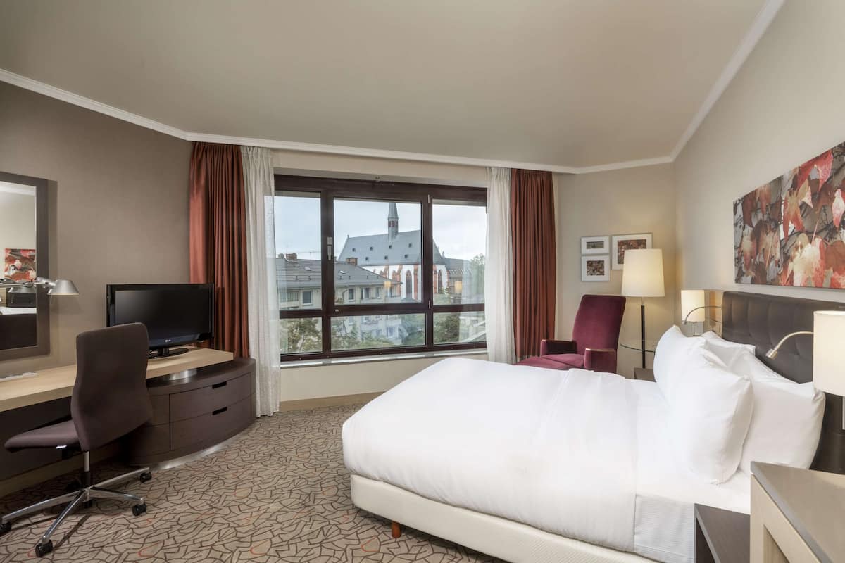 Habitación, 1 cama individual | Ropa de cama de alta calidad, edredones de plumas, minibar y caja fuerte