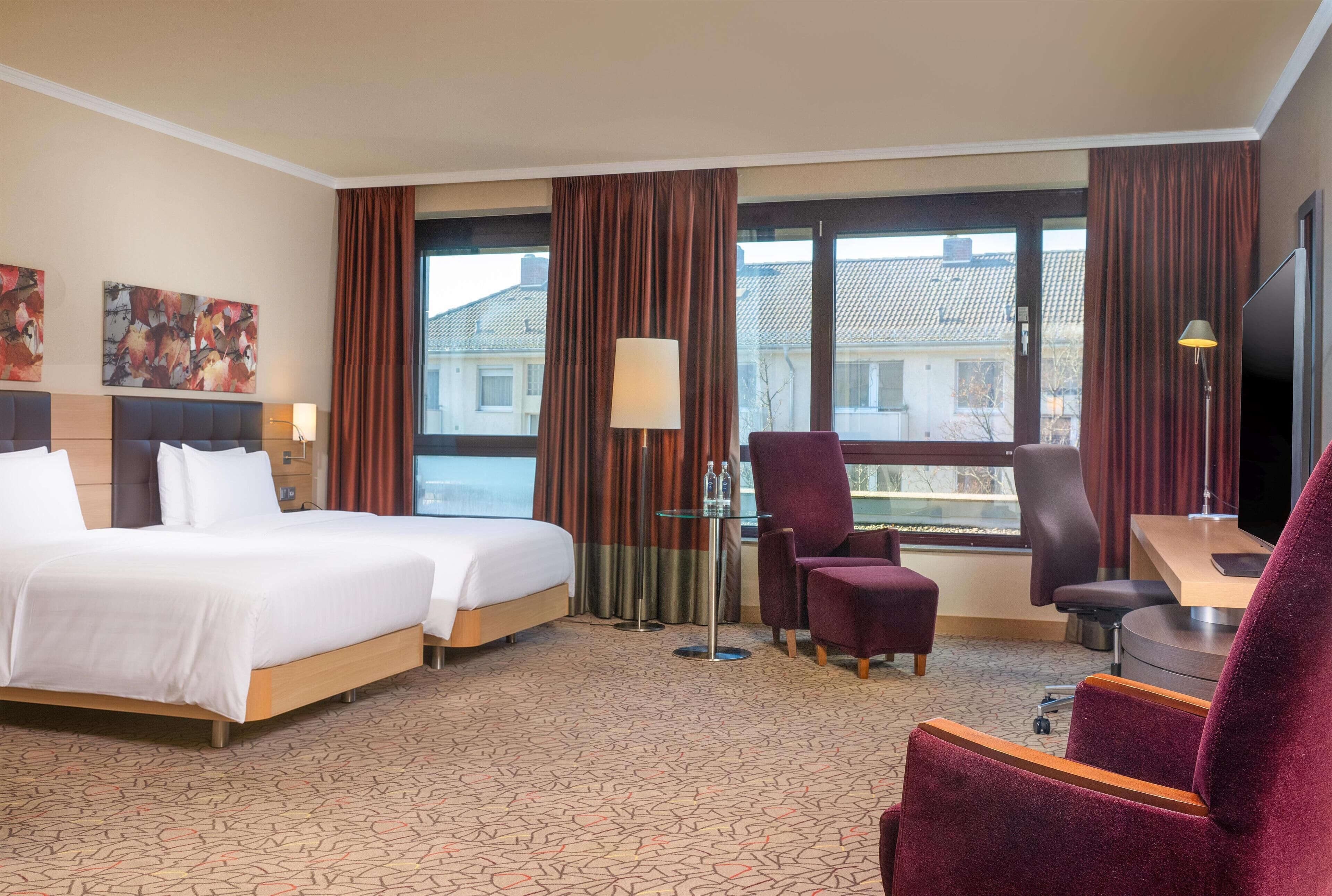 Twin Studio City Wing | Premium bedding, down comforters, minibar, in-room safe