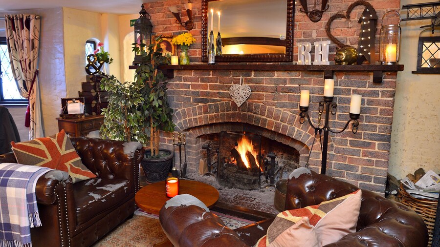 The Roundabout Hotel