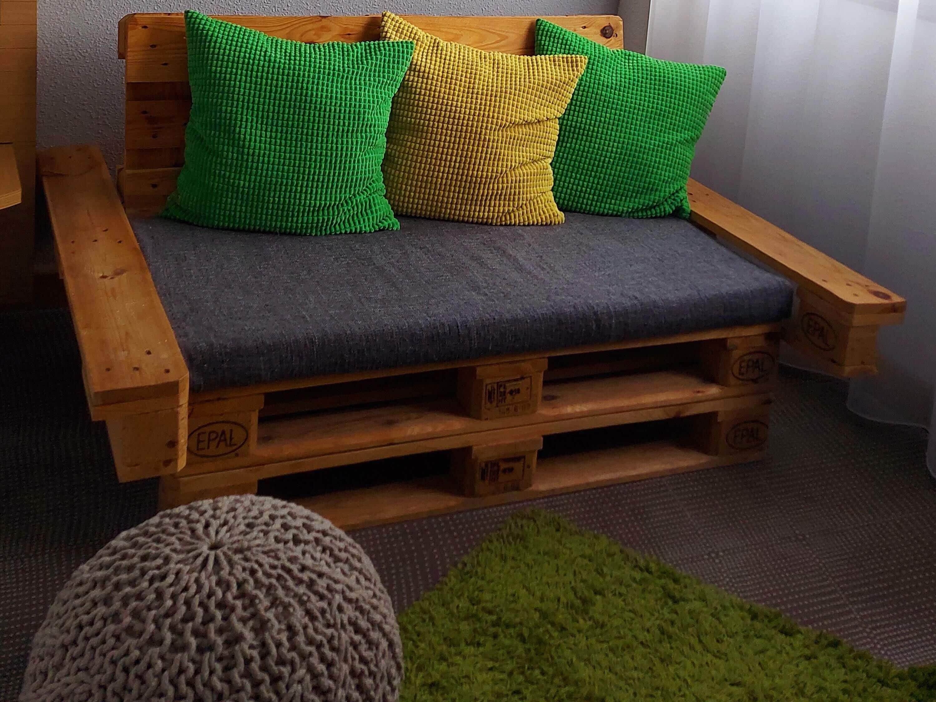 standard room, 1 double bed | minibar, in-room safe, desk, blackout curtains