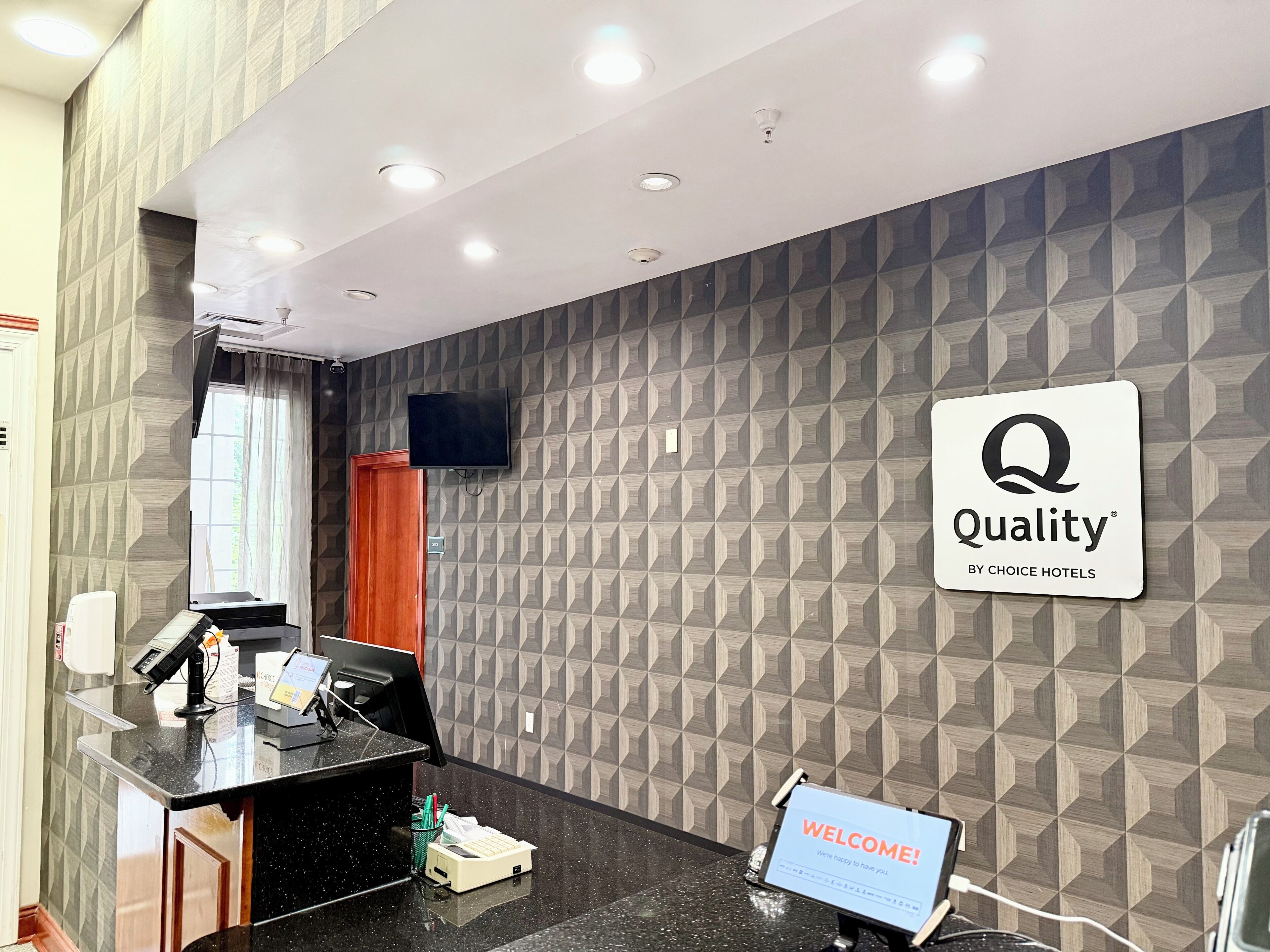 コンシェルジュ デスク