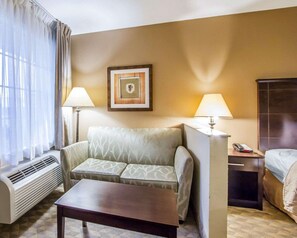 Ropa de cama de alta calidad y escritorio