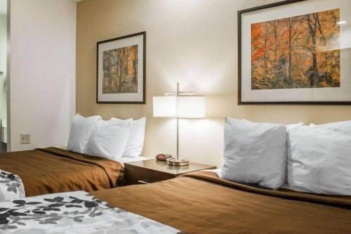 Pillowtop beds, desk, laptop workspace, iron/ironing board