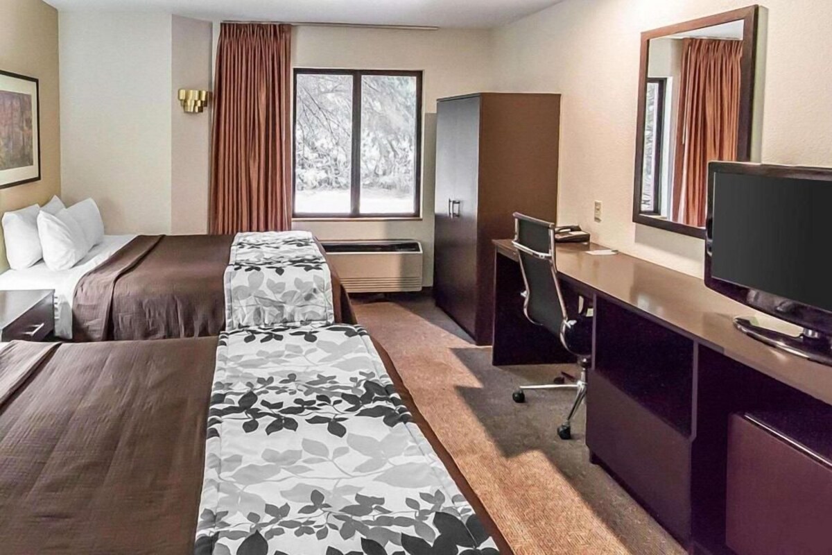 Pillowtop beds, desk, laptop workspace, iron/ironing board