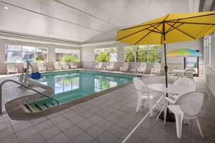 Una piscina techada