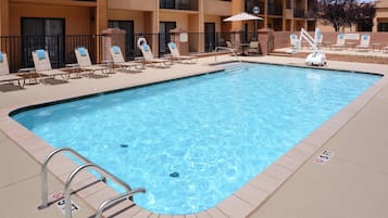 Seasonal outdoor pool