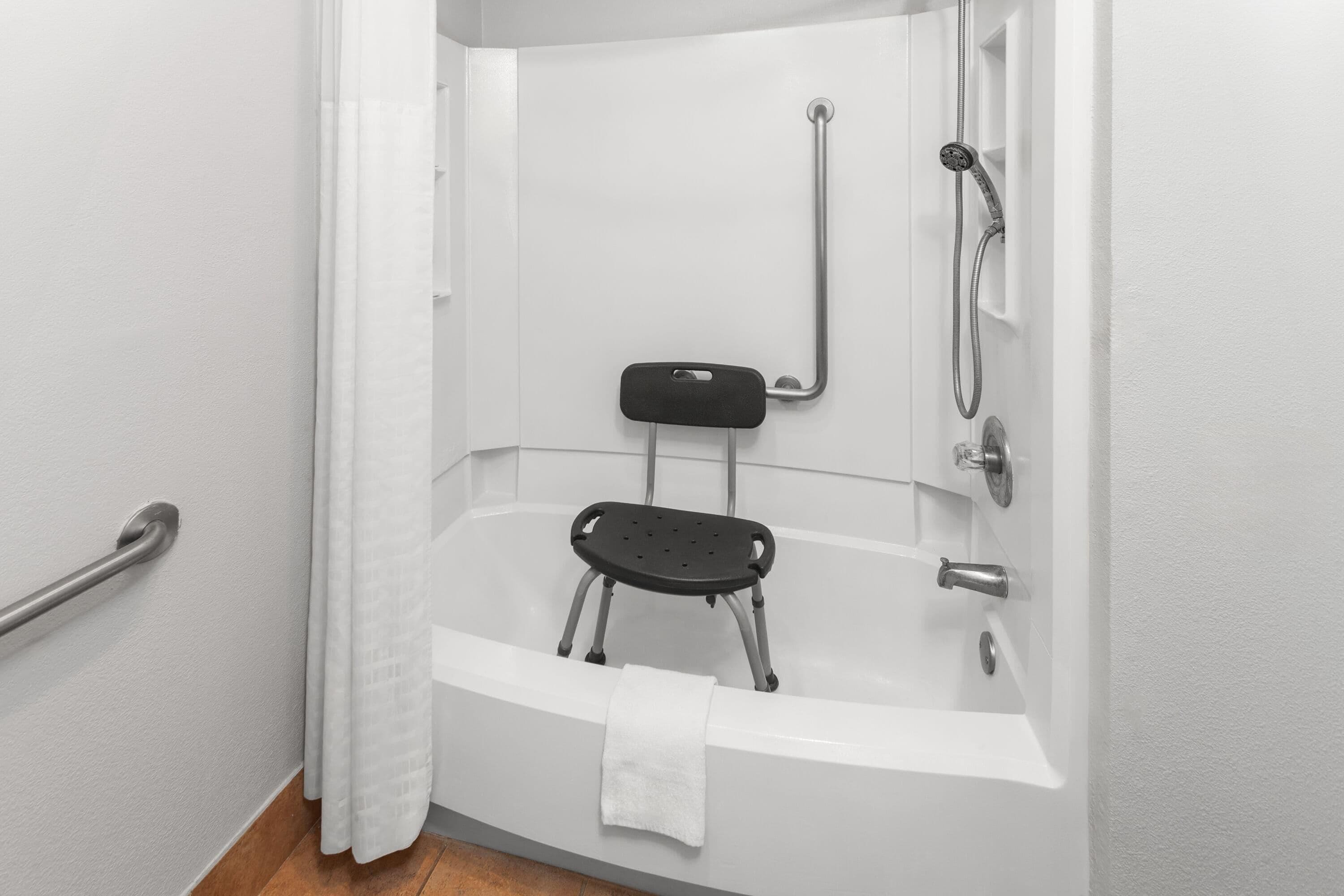 Photo - Baymont by Wyndham Indianapolis South